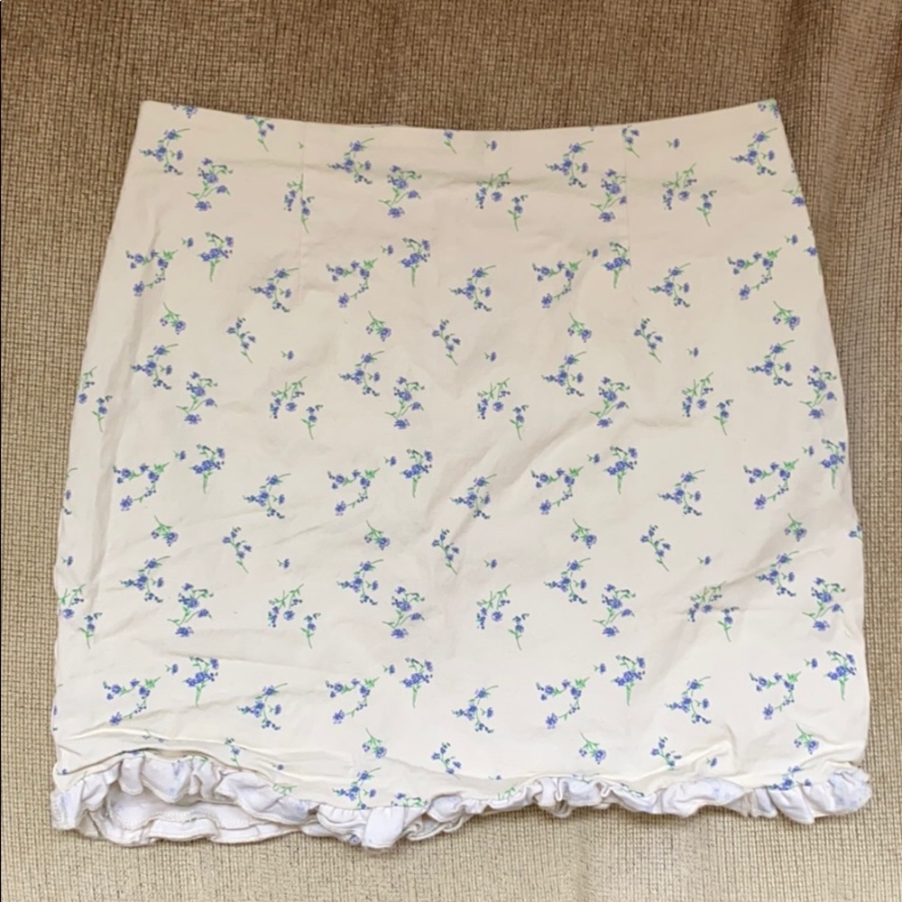 UO Floral Ruffle Miniskirt
